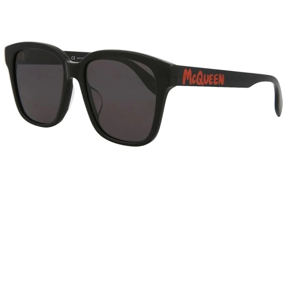 Alexander McQueen Women's Sunglasses - Grey Oversized Lens AM0331SK-3001 - Picture 1 of 10